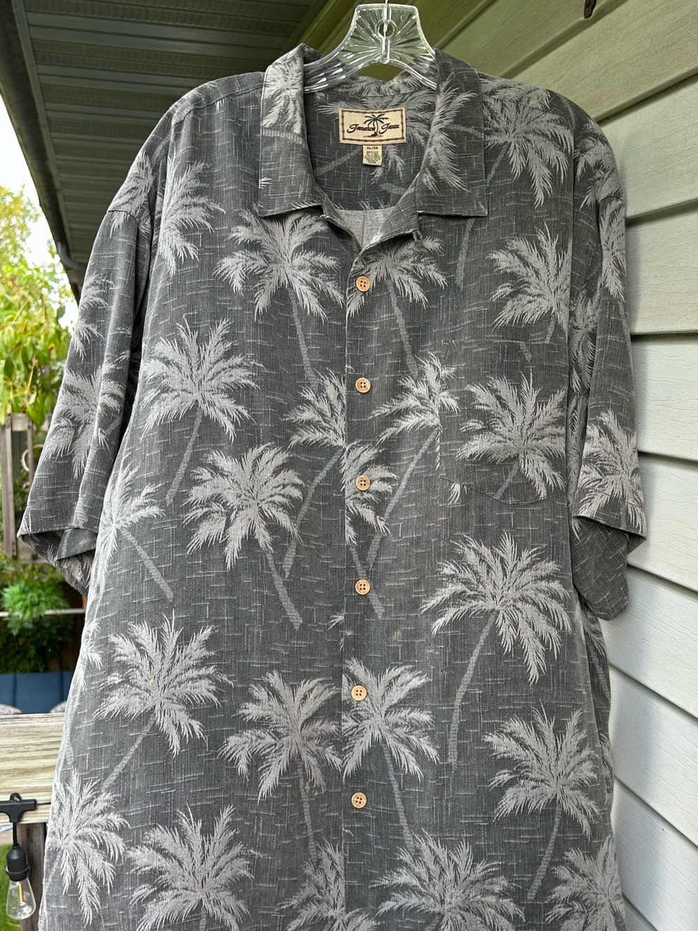 Jamaica Jaxx 100% Silk Vintage Hawaiian Resort wear Tropical Palm-Print Size XL.
